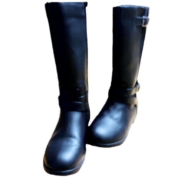 J.C.Penny’s THEREABOUTS Remi Flat Heel KneeHigh Riding Boots Side Zip Girl’s Sz4 - Picture 4 of 11